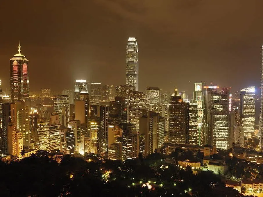 Two Macdonnell Road Aparthotel Hongkong 4*,