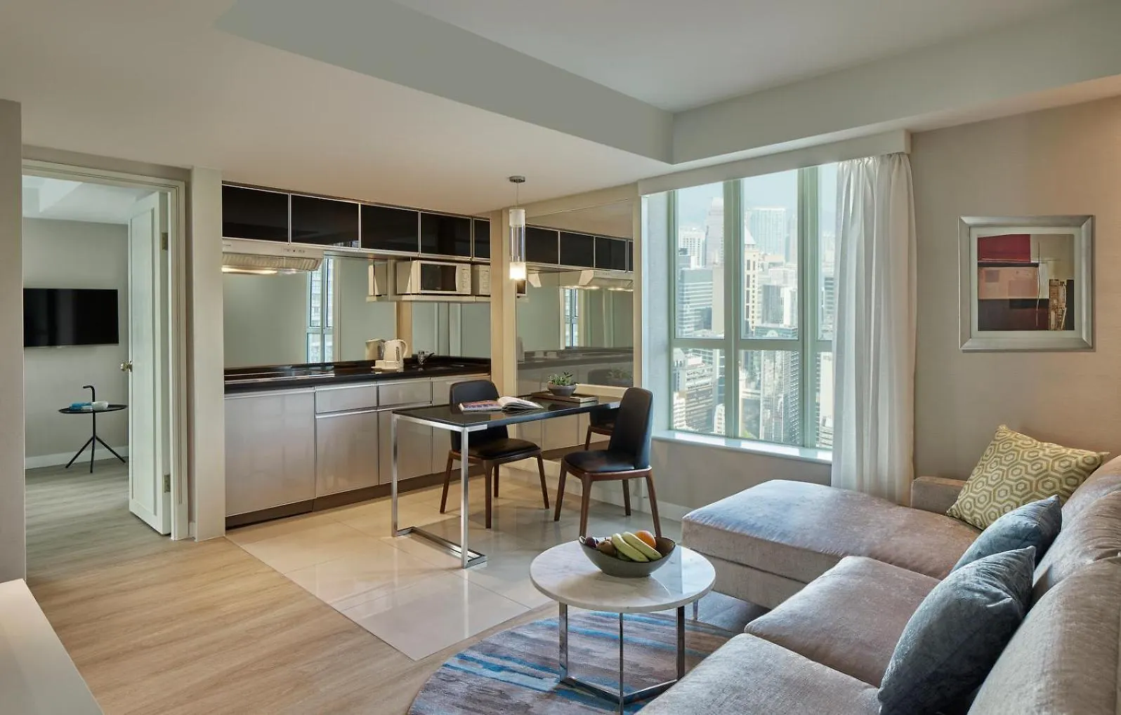 Two Macdonnell Road Aparthotel Hong Kong 4*,  China