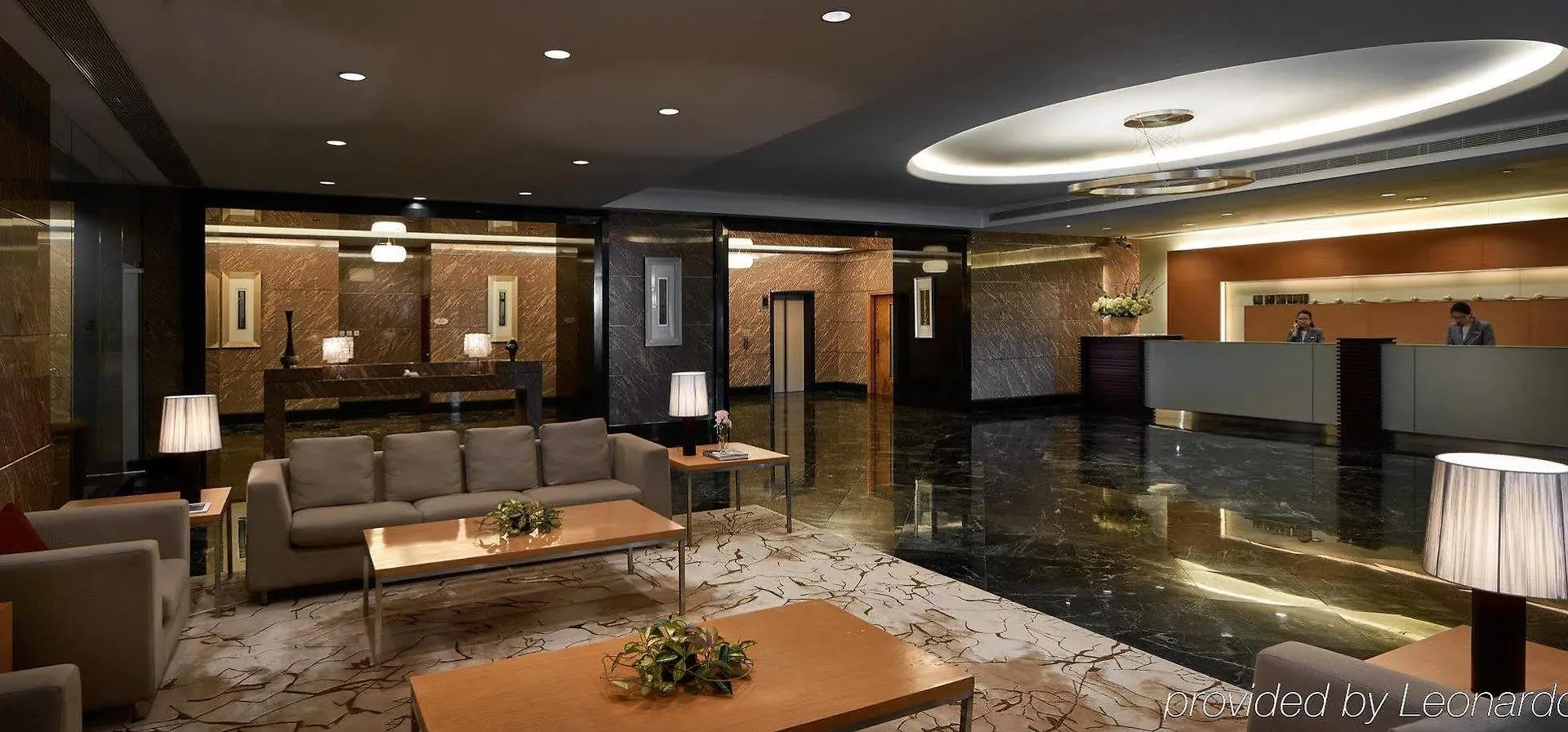Two Macdonnell Road Aparthotel Hong Kong