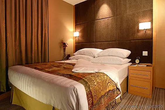 ****  Two Macdonnell Road Aparthotel Hong Kong China
