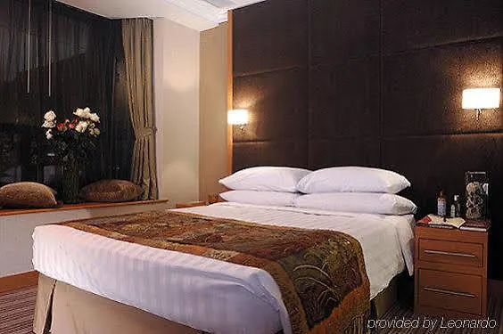 Two Macdonnell Road Aparthotel Hong Kong